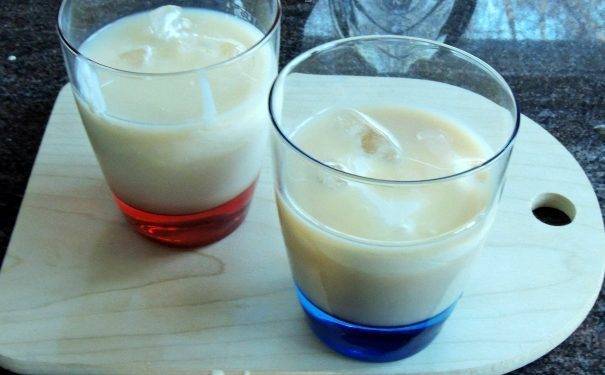 Как сделать коктейль белый русский в домашних условиях