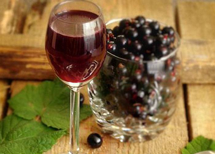 Домашняя настойка из винограда — 2 простых рецепта приготовления