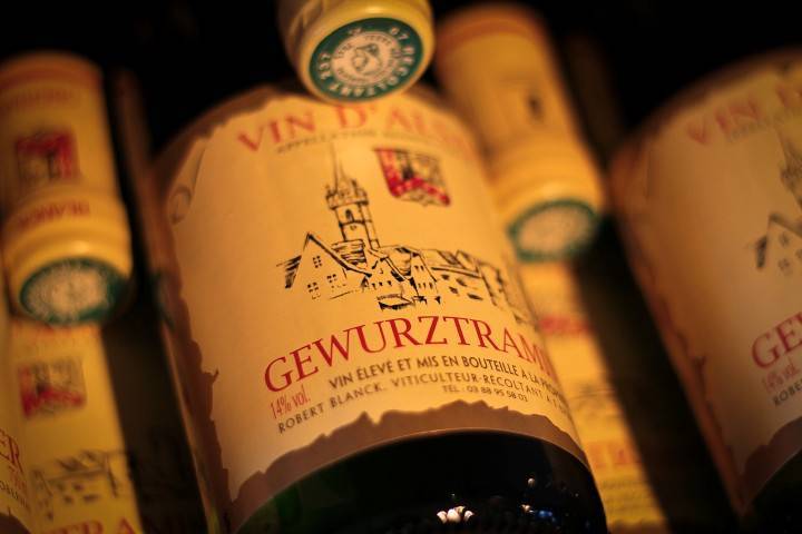 Сорт винограда "траминер" и произведенное из него белое вино " гевюрцтраминер": описание и отзывы