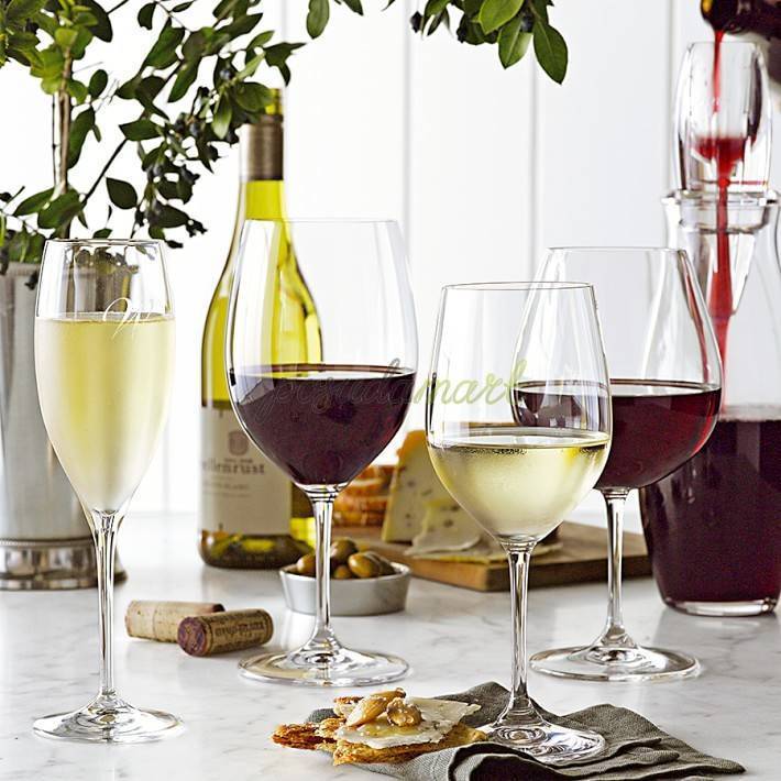 Чем полезно белое вино и как сделать его в домашних условиях