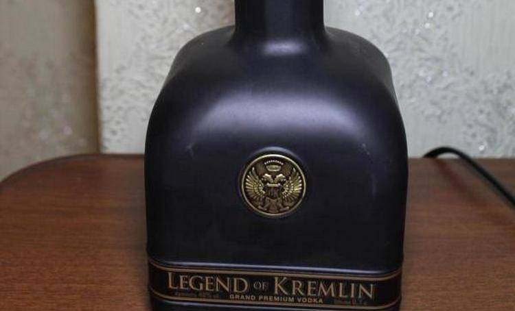 Водка легенда кремля (legend of kremlin): цена на шедевр отечественной алкогольной промышленности и отзывы потребителей