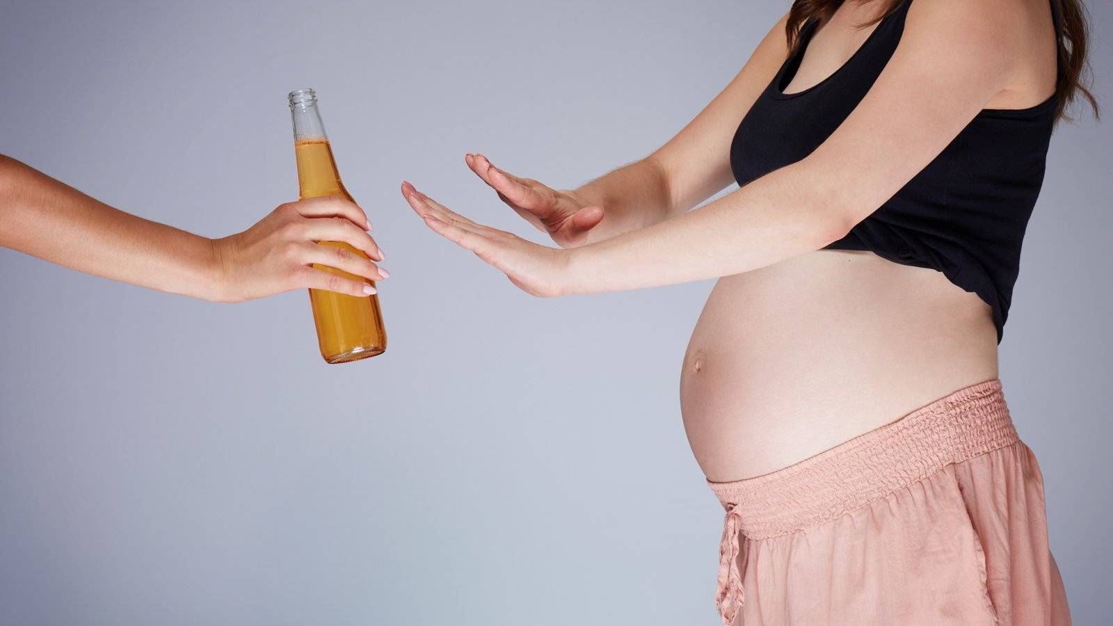 Можно ли беременным женщинам вино