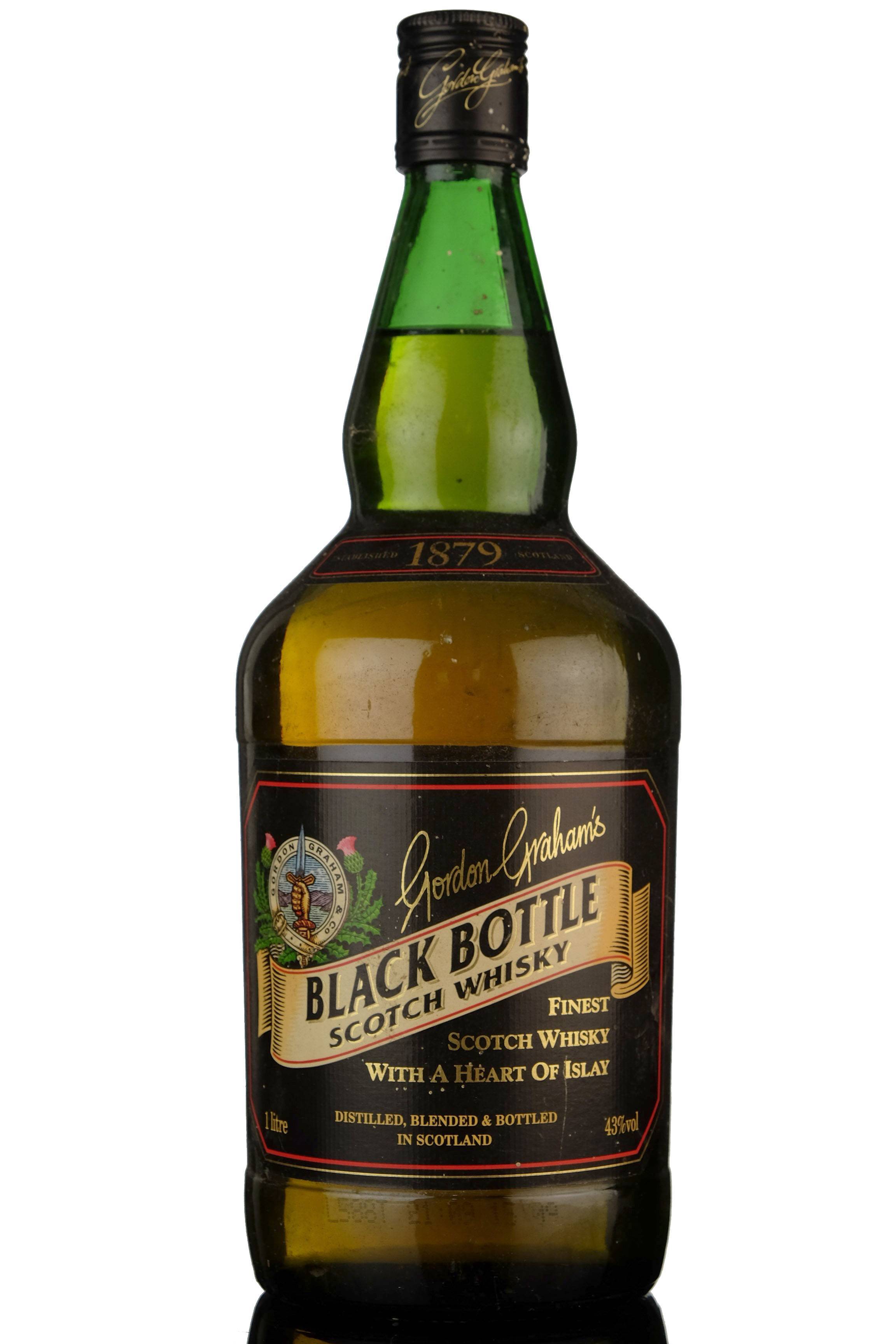 Виски блэк. Виски Блэк Вайт. Гордон Грэм Блэк Боттл. Виски Black Bottle Black Bottle, 0.7 л. Black Beast виски.