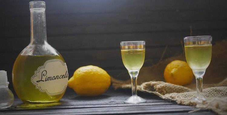 Как сделать ликер лимончелло в домашних условиях. лучшие рецепты напитка лимончелло пошагово с фото. как правильно пить лимончелло. рецепты коктейлей с лимончелло