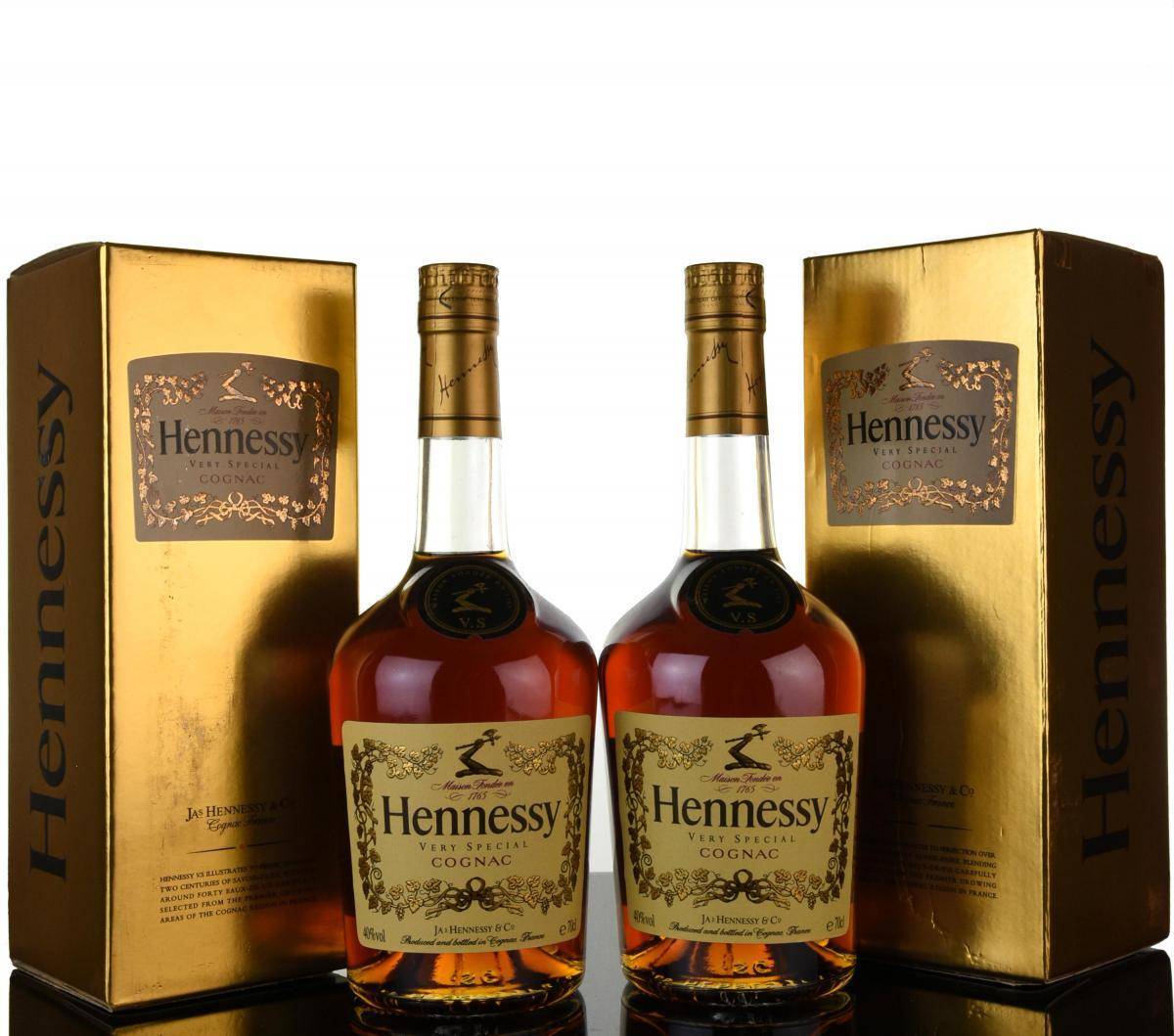 Hennessy. Хеннесси Хо 0.5. Коньяк Хеннесси вс 0.5. Французский коньяк Хеннесси. Коньяк Hennessy vs 40% 0.5.