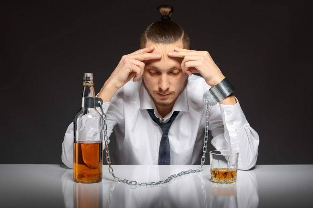 Психология алкоголика: поведение, мышление, психические отклонения