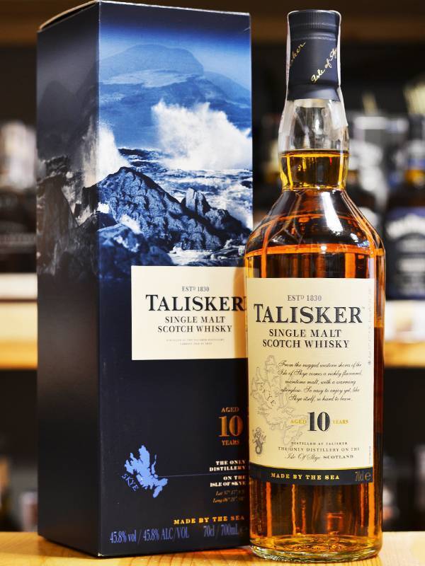 Талискер 10 купить. Виски Talisker 10. Виски Талискер 10 лет. Talisker 10 years Skye. 10 Летний виски Талискер.