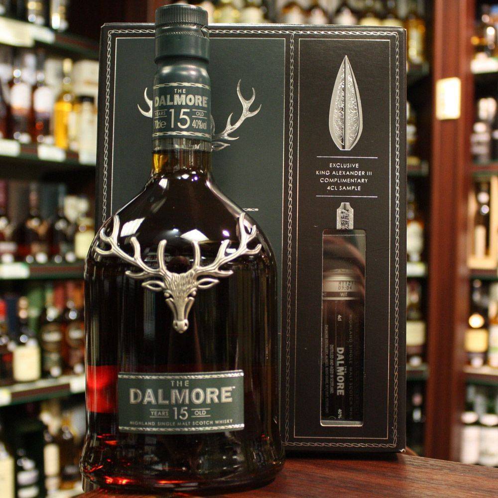 Самые дороги виски. Виски Dalmore 12. Whisky Dalmore 15. Dalmore Sirius. Dalmore алкоголь.