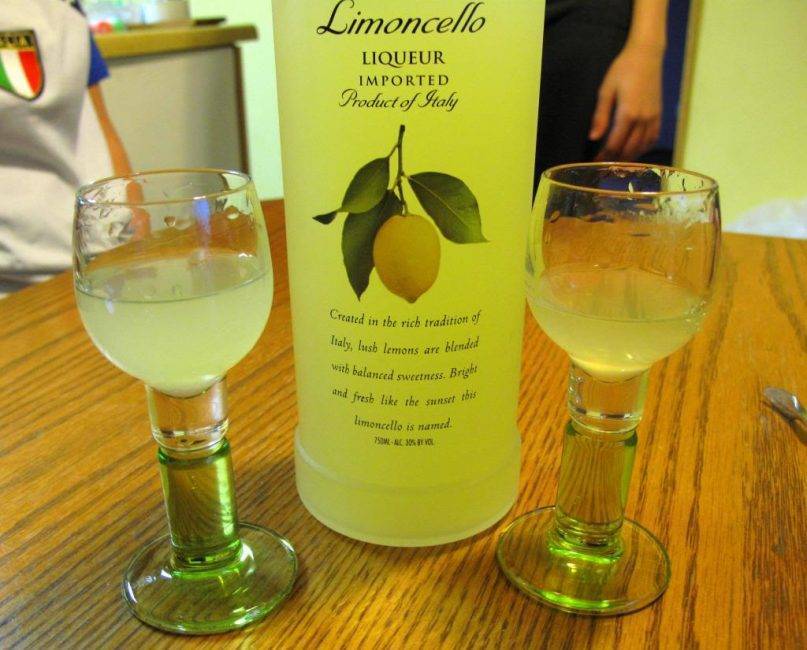 Ликер лимончелло: 2 рецепта в домашних условиях