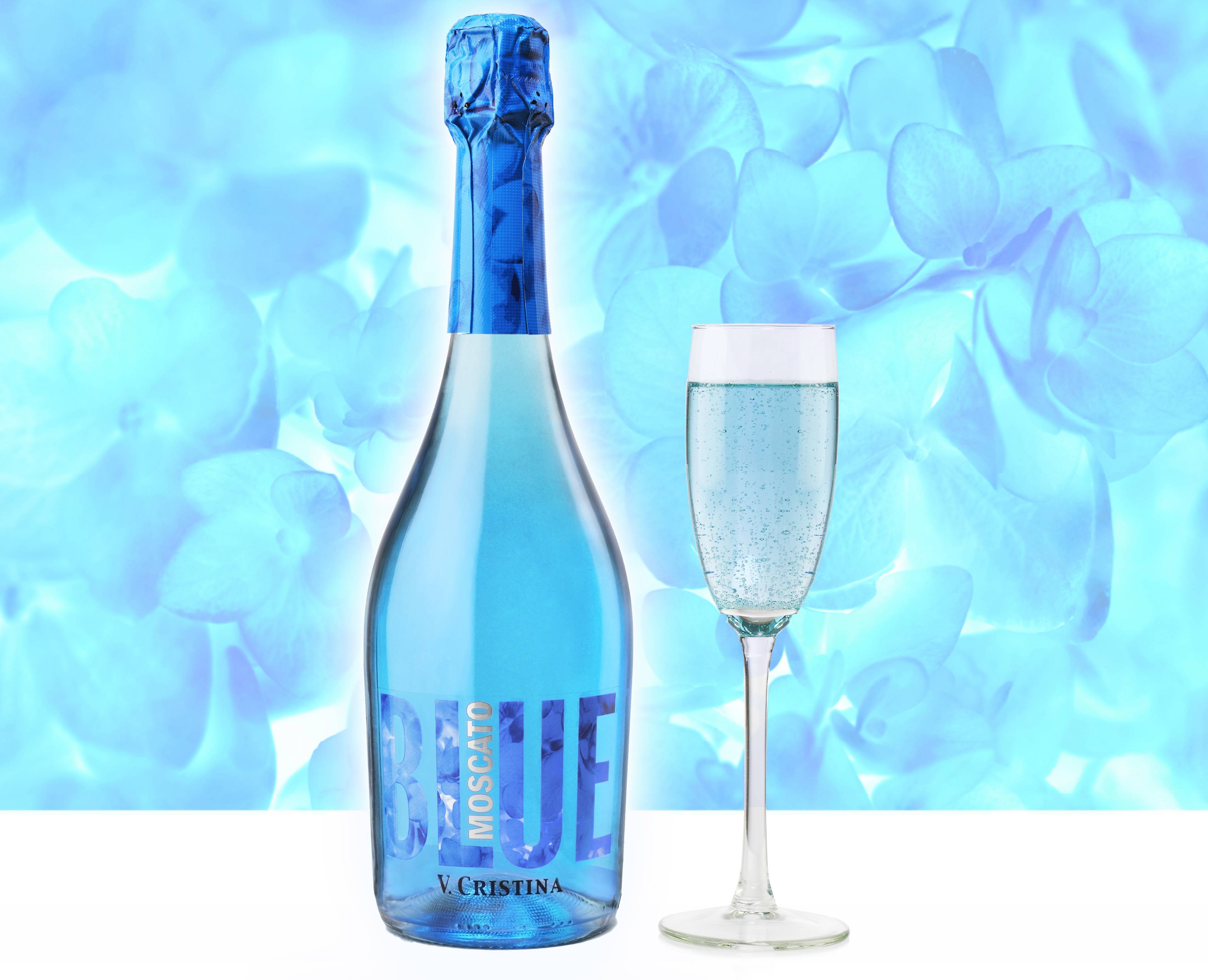 Синее вино. Кристина Блю Москато. Platino Blue Moscato. Шампанское Кристина Блю Москато. Голубое вино Blue Platino.