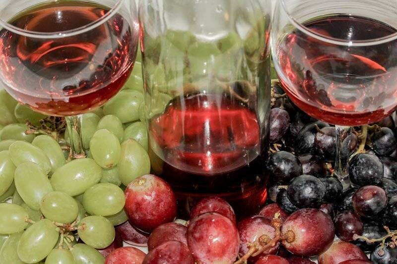 Игристые вина: 5 рецептов в домашних условиях