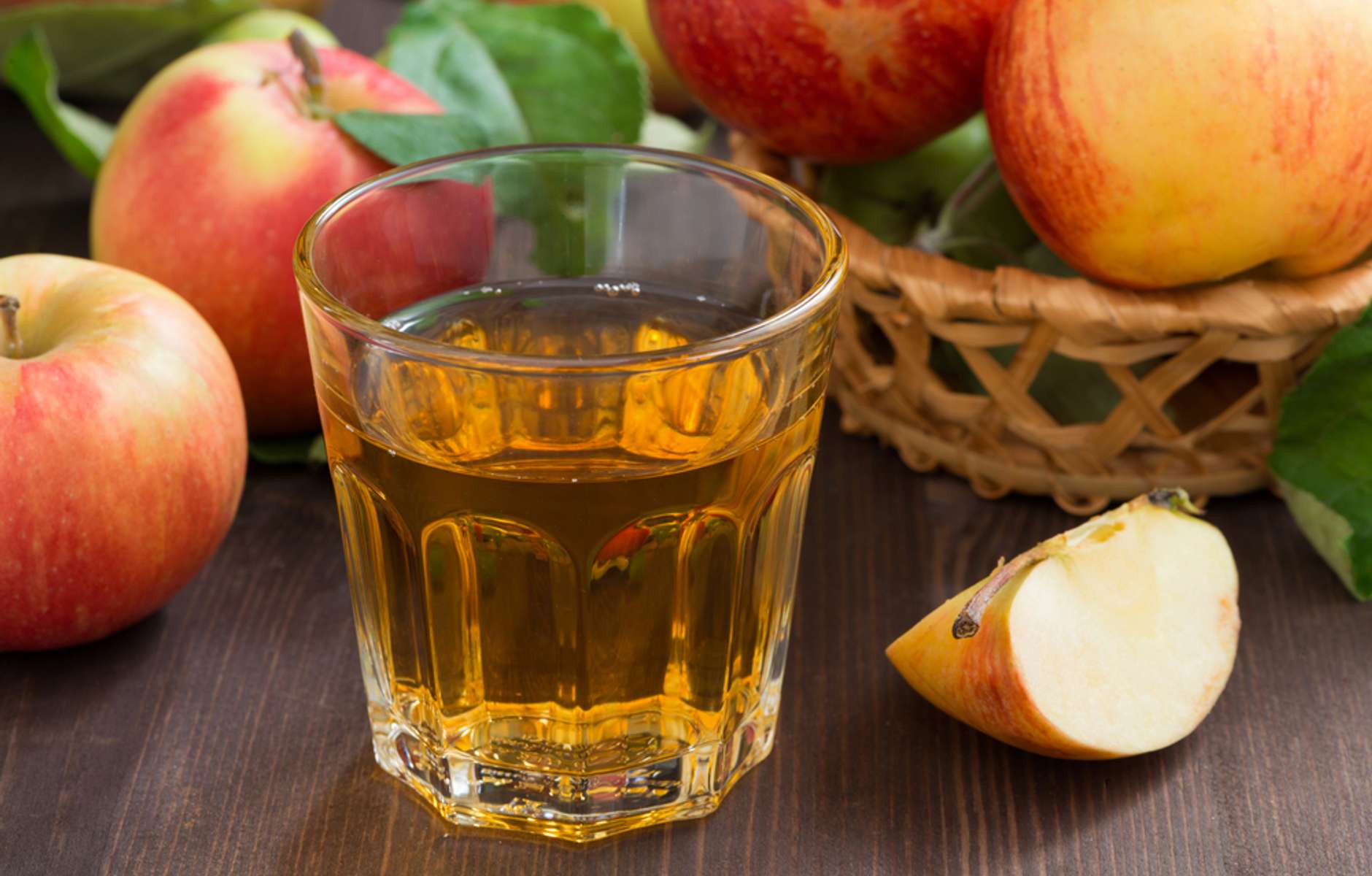 Рецепт приготовления яблочного вина в домашних условиях