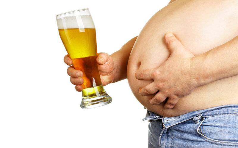 Можно ли пить пиво в бане: алкоголь, водку, последствия от этого