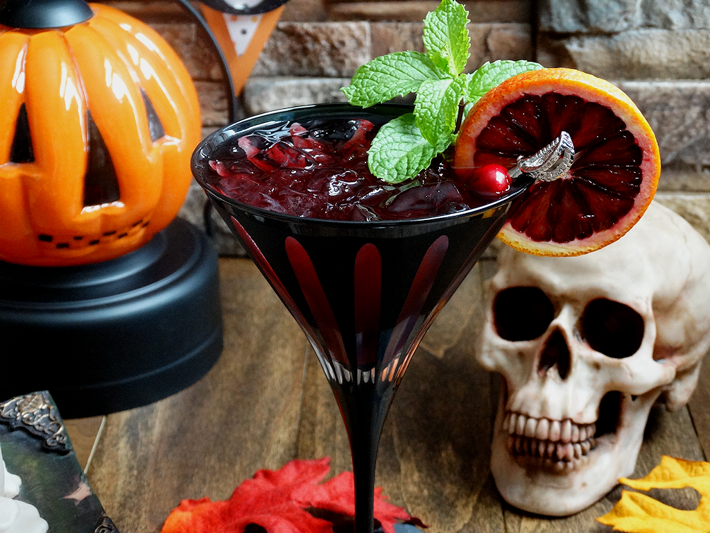 Зловещие безалкогольные коктейли на хэллоуин. восемь лучших коктейлей на хэллоуин