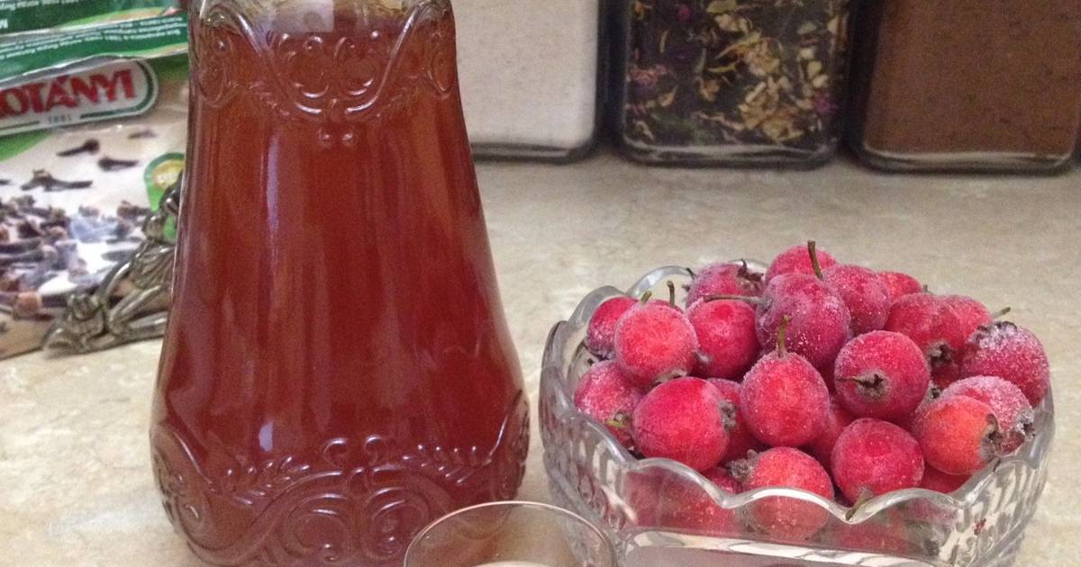 Домашнее вино из ягод боярышника: рецепт с дрожжами и без