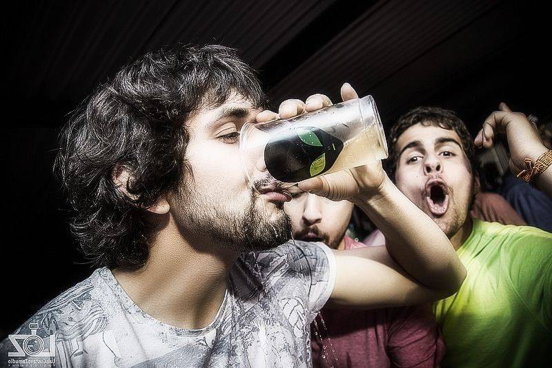 Алкоголь и потенция. как алкоголь влияет на потенцию и организм мужчины в целом