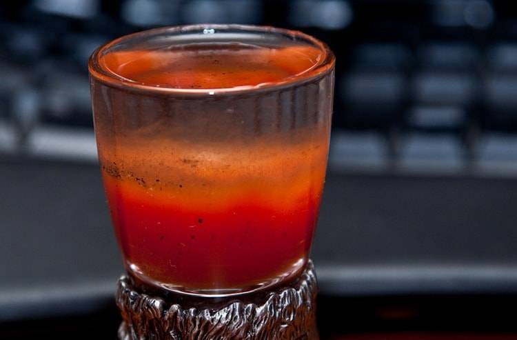 Коктейль кровавая мэри: рецепт самого оригинального алкогольного напитка