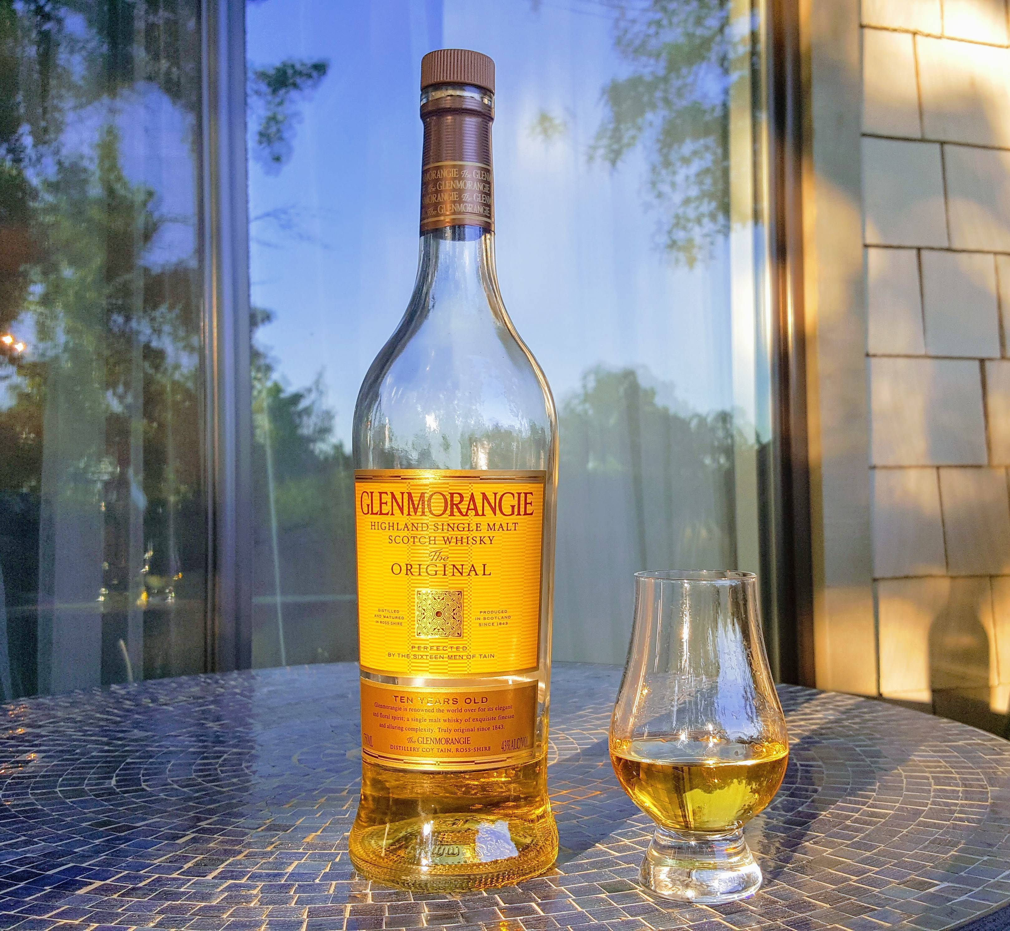 Glenmorangie 10. Гленморанж виски ориджинал. Гленморанджи ориджинал 10 лет. Глен Маранджи виски. Виски односолодовые Glenmorangie.