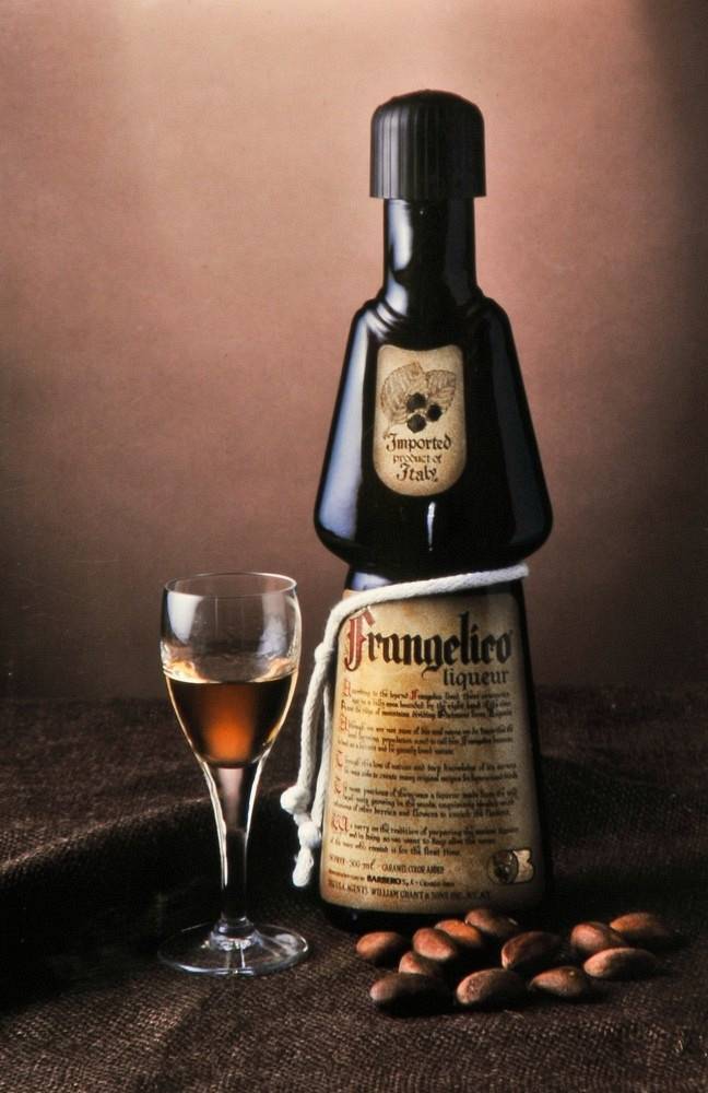 Франжелико. Frangelico ликер. Ореховый ликер Frangelico. Ореховый Франжелико ликер 0.7.