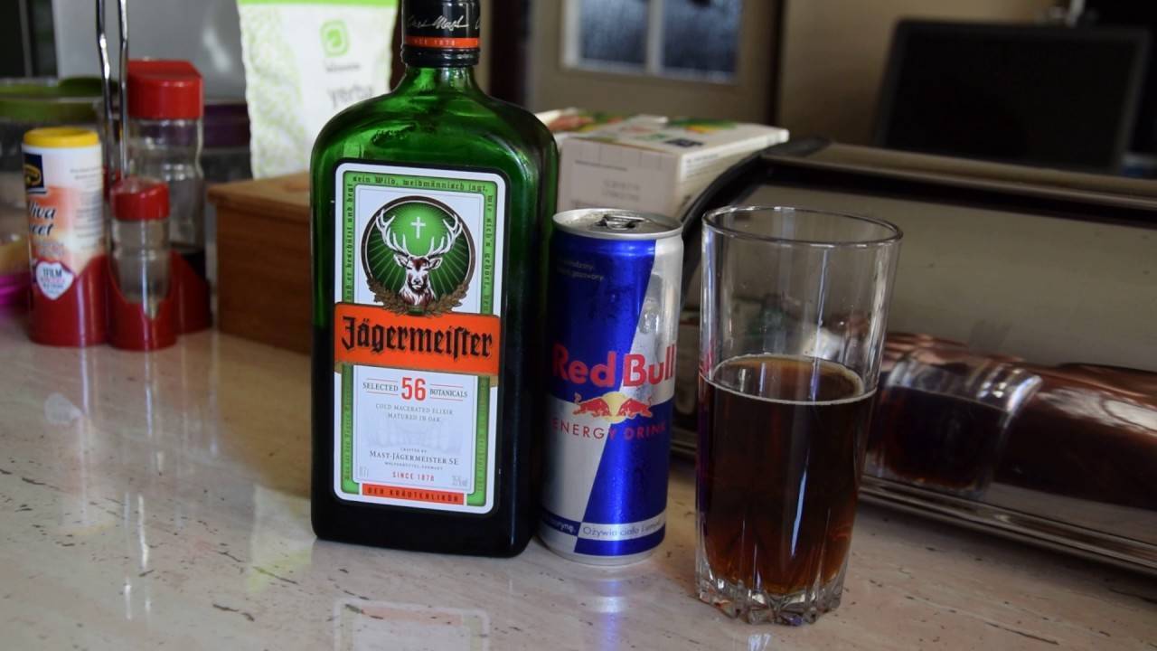 Егермейстер:  история, как пить и подать, популярные коктейли
