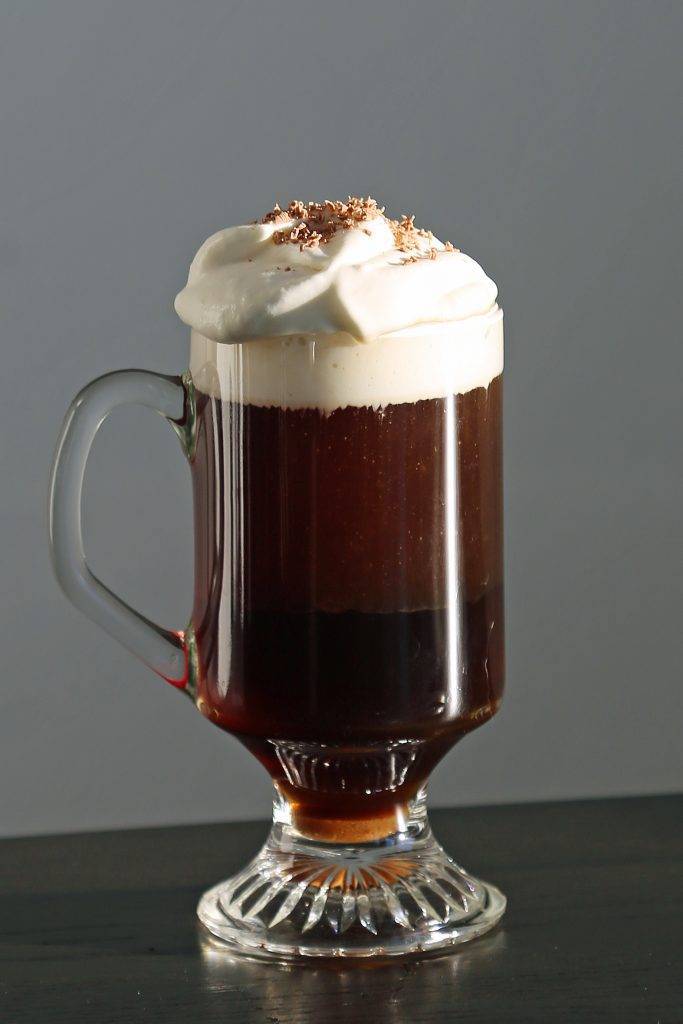 Ирландский кофе (irish coffee) – рецепт, состав, как готовить | koktejli.ru