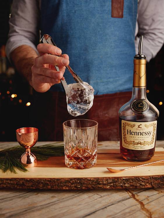 Хеннесси (hennessy): особенности и виды легендарного французского коньяка | inshaker | яндекс дзен