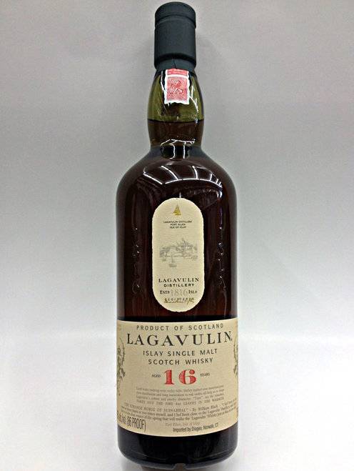 Виски lagavulin 16 years old (лагавулин 16 лет выдержки) и его особенности