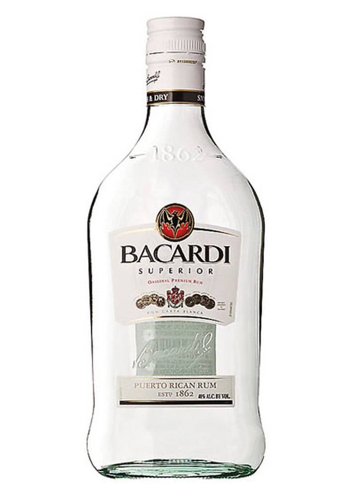 Бакарди страна. Ром бакарди белый крепость. Bacardi белый Ром. Ром бакарди Сильвер. Ром бакарди Супериор.