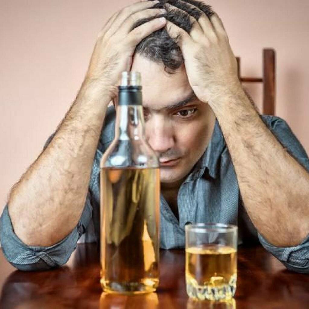 Почему человек быстро пьянеет от алкоголя в малых дозах?