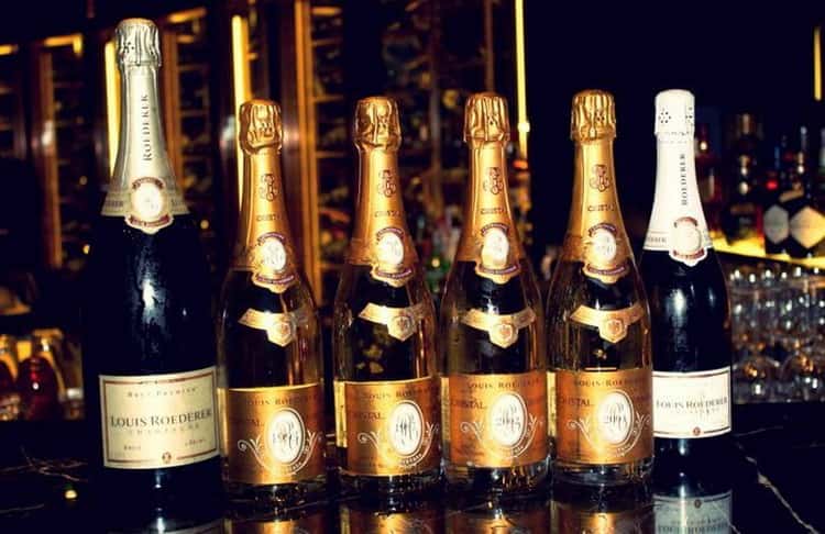 Срок годности шампанского в бутылке: сколько хранится в закрытом и открытом виде