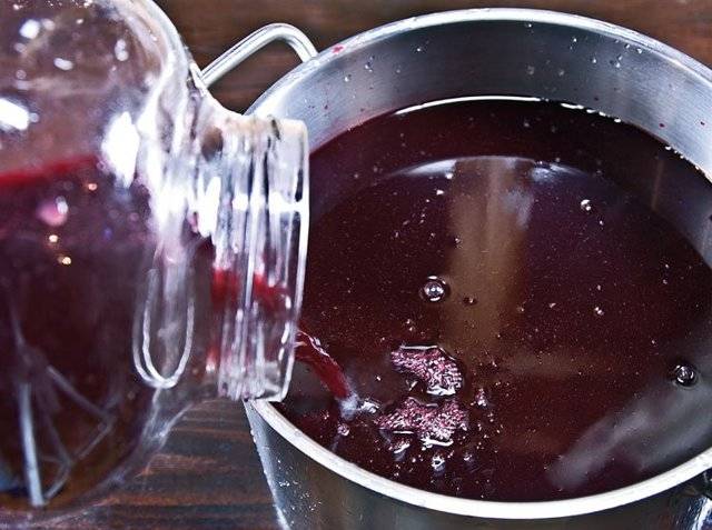 Почему домашнее вино мутное и как это исправить