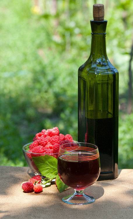 Как приготовить сухое вино в домашних условиях