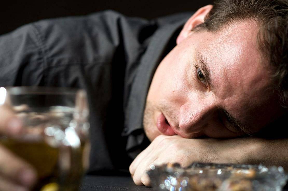 Как избавиться от похмелья, что делать если плохо после пьянки