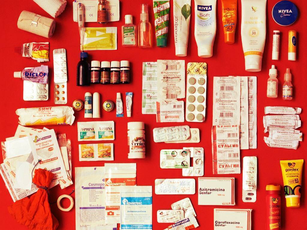 Аптечка туриста: список лекарств в дорогу
