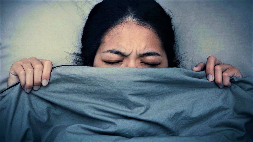 Почему хочется спать с похмелья, и наоборот - бессоница