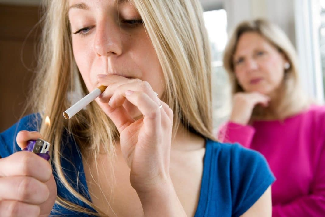 Как помочь подростку бросить курить?