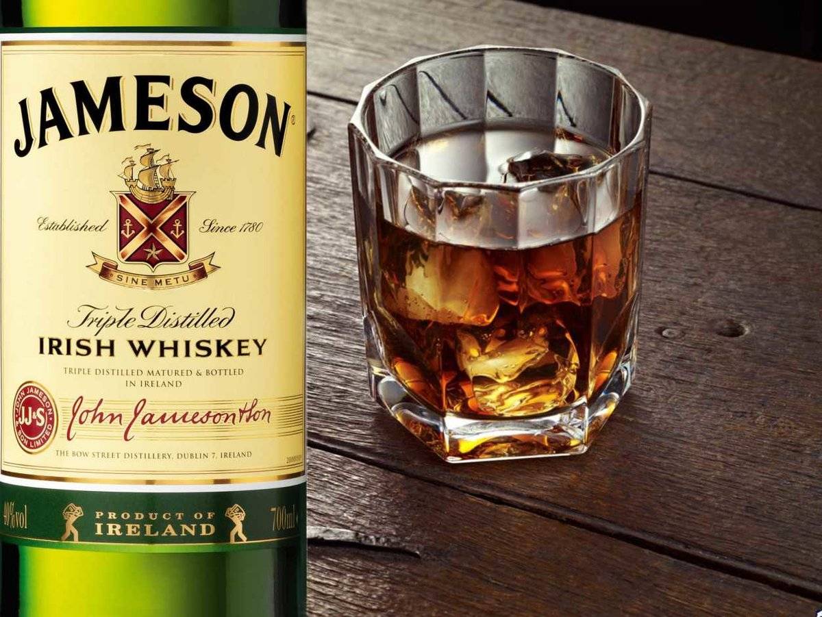 Джеймсон jameson виски. Джемесон ирландский виски. Виски ирландский Джеймисон. Виски Ирланд.купаж.Джемесон. Виски Ирландия Джемесон.