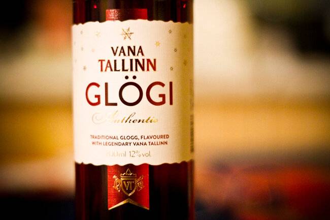 Пил ван. Вана Таллин глег. Glogi напиток vana Tallinn. Vana Tallinn глинтвейн. Эстонский глег.