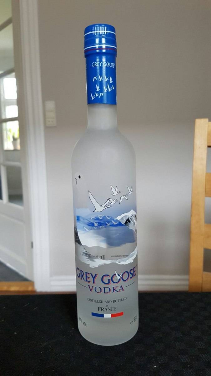 Водка «серый гусь (grey goose)»: описание и виды марки