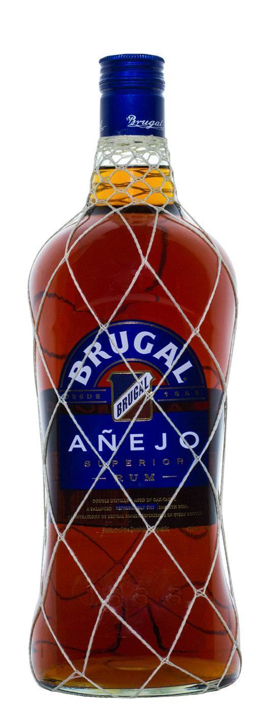 Ром бругало. Ром Brugal Anejo Extra. Доминиканский Ром Бругал. Доминиканский Ром Бругал Аньехо. Бругаль Ром Бругаль Ром.